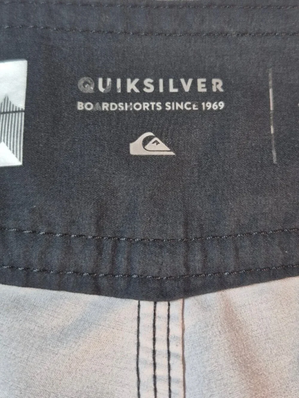 Quiksilver Mens Swim Trunks Size 30
